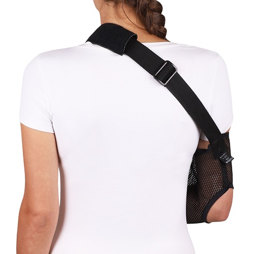 Бандаж для плеча и предплечья (косынка) Крейт F-223 №4 черный Бандаж для плеча и предплечья (косынка) Крейт F-223 №4 черный